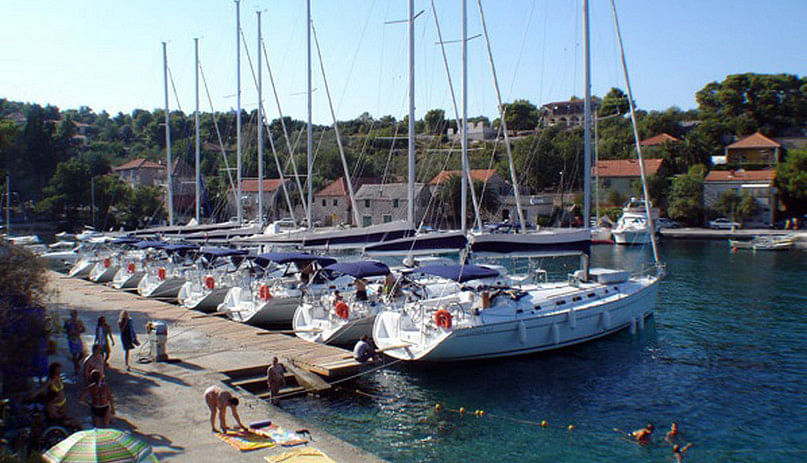 Yachtcharter in Rogač, Kroatien
